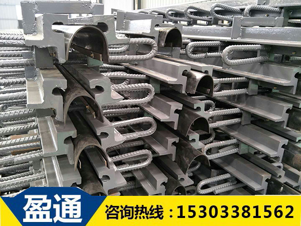 對于橋梁伸縮縫產(chǎn)品安裝就位和焊接有哪些講究